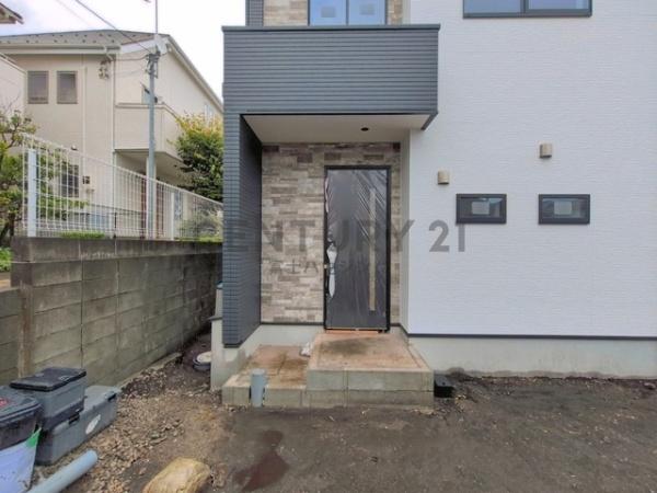 藤沢市善行5丁目　新築1号棟　全2棟