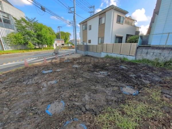 藤沢市円行　新築1号棟　全3区画
