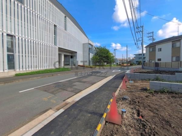 藤沢市円行　新築3号棟　全3区画