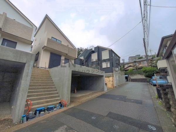 藤沢市渡内4丁目2期　新築2号棟　全2棟