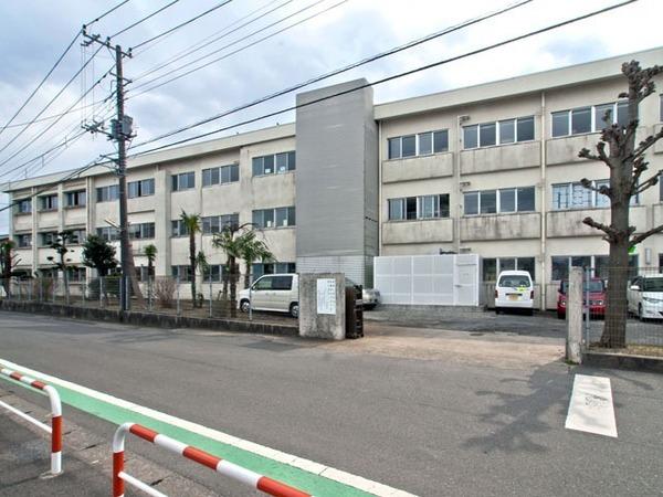 藤沢市長後の中古一戸建て(藤沢市立長後小学校)