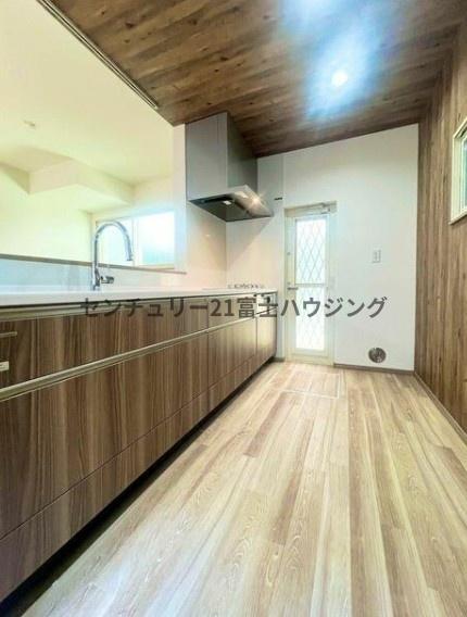 藤沢市辻堂新町１丁目の中古一戸建て