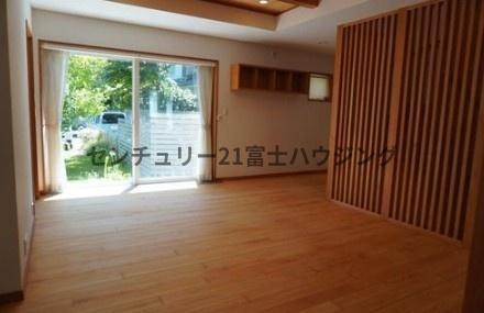 藤沢市片瀬海岸2丁目　中古戸建