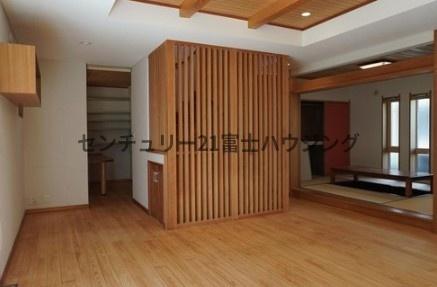 藤沢市片瀬海岸2丁目　中古戸建