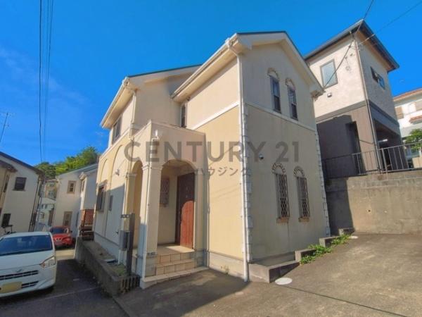 藤沢市白旗４丁目の中古一戸建て
