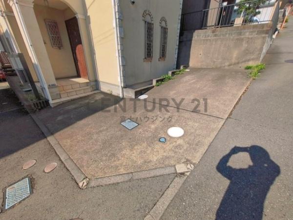 藤沢市白旗４丁目の中古一戸建て