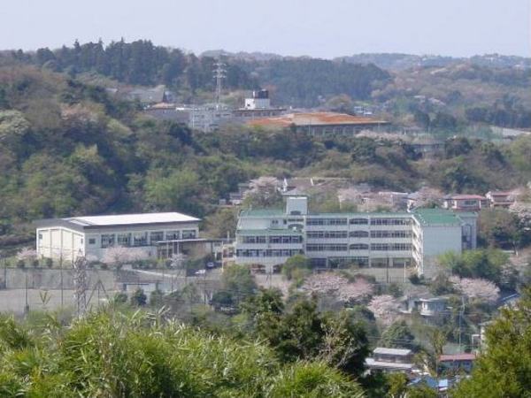 鎌倉市今泉台4丁目2期　新築1号棟　全1棟(鎌倉市立岩瀬中学校)