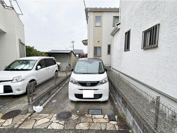 藤沢市鵠沼藤が谷4丁目　中古戸建