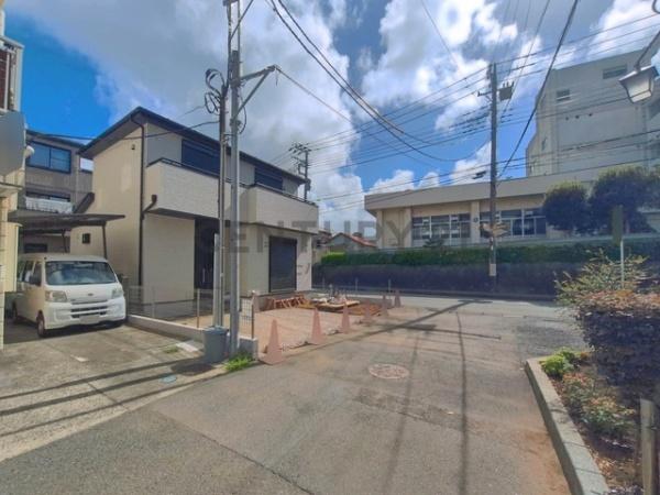 藤沢市湘南台242期　新築戸建