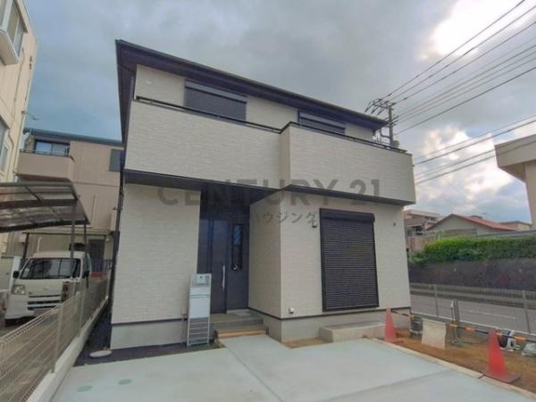 藤沢市湘南台242期　新築戸建