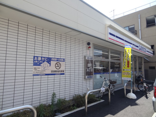 ウエリス鎌倉由比ヶ浜(ローソン鎌倉由比ガ浜四丁目店)
