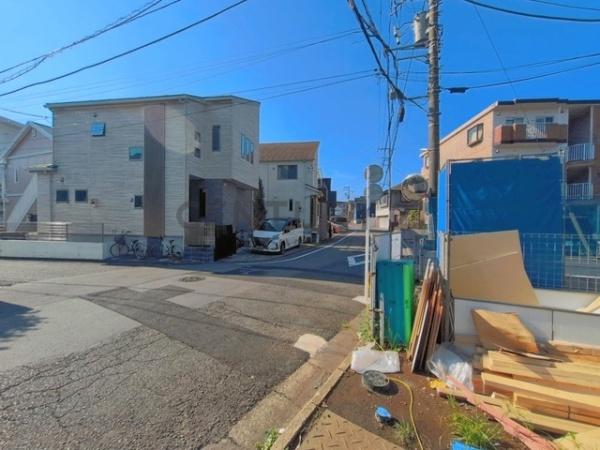 藤沢市善行坂2期　新築2号棟　全3棟