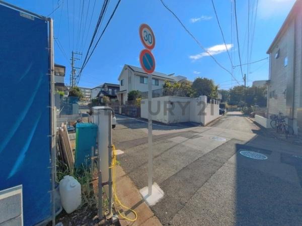 藤沢市善行坂2期　新築3号棟　全3棟