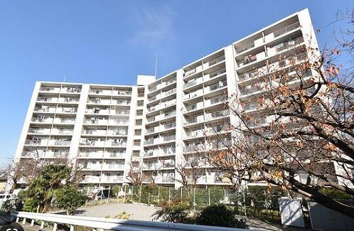 六会駅前高層住宅