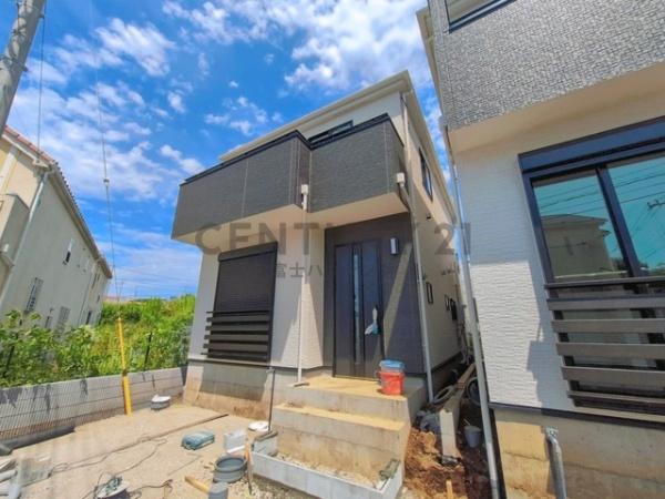 藤沢市葛原2331番　新築A号棟　全2棟