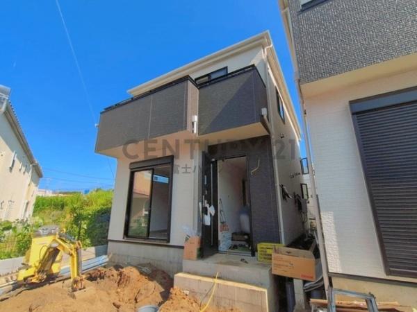 藤沢市葛原2331番　新築A号棟　全2棟
