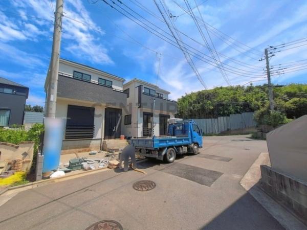 藤沢市葛原2331番　新築A号棟　全2棟
