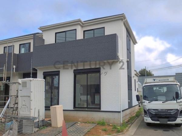藤沢市葛原2331番　新築B号棟　全2棟