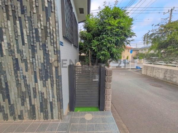 藤沢市並木台１丁目の中古一戸建て