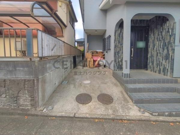 藤沢市並木台１丁目の中古一戸建て
