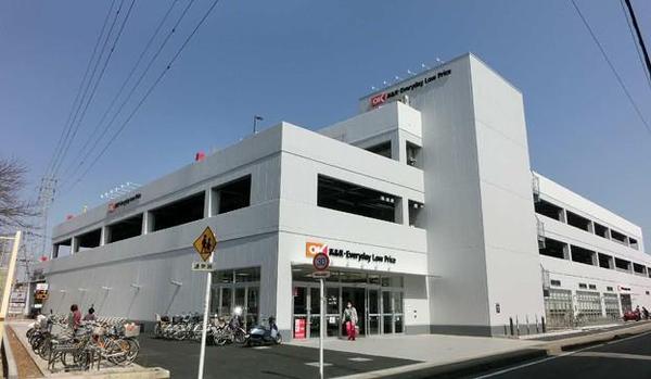 ウッドコート桜ヶ丘(オーケー大和上和田店)