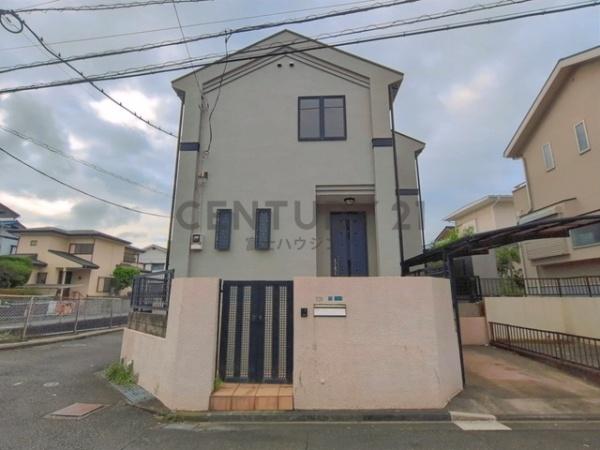 藤沢市本藤沢３丁目の中古一戸建て