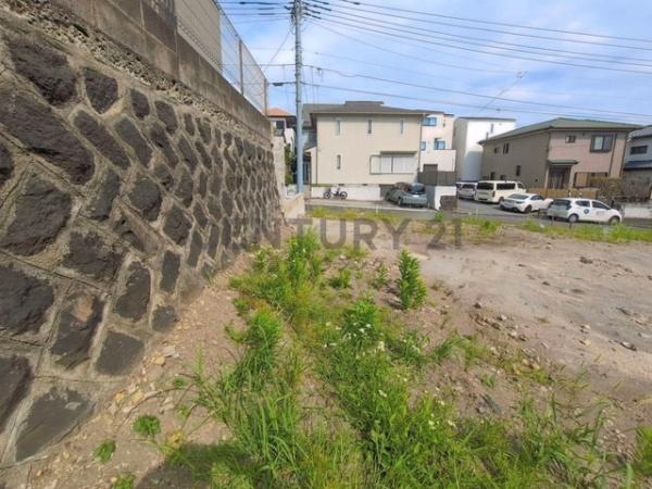 藤沢市弥勒寺１丁目の土地