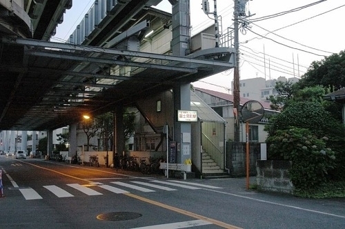 鎌倉市台４丁目の中古一戸建て(富士見町駅(湘南モノレール江の島線))
