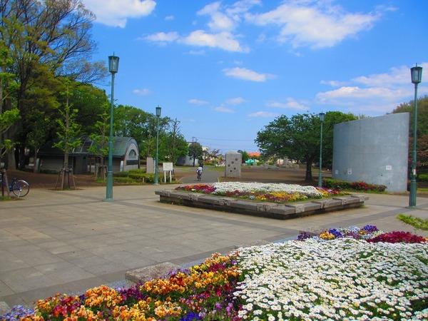 湘南台駅前分譲共同ビル(湘南台公園)