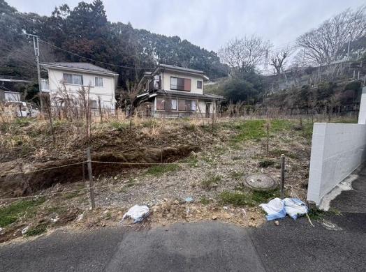 鎌倉市十二所の土地