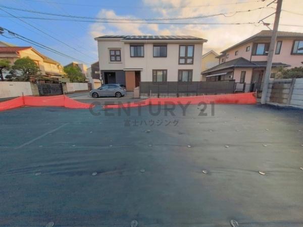藤沢市鵠沼松が岡　売地1　全2区画