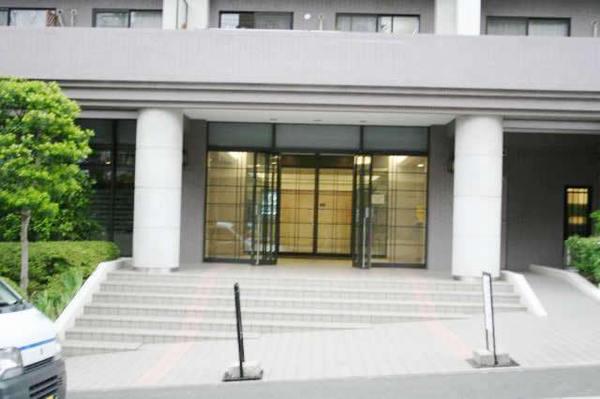藤和鎌倉岩瀬ホームズ