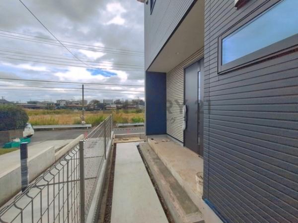 藤沢市亀井野3期　新築2号棟　全3棟