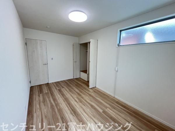 藤沢市善行１丁目の中古一戸建て