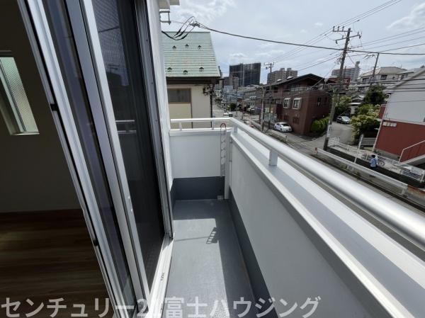 藤沢市善行１丁目の中古一戸建て