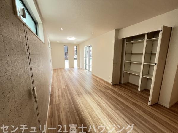 藤沢市善行１丁目の中古一戸建て