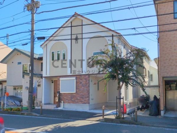 藤沢市鵠沼神明4丁目2期　戸建　全1棟