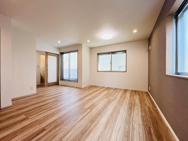 藤沢市鵠沼神明4丁目2期　戸建　全1棟