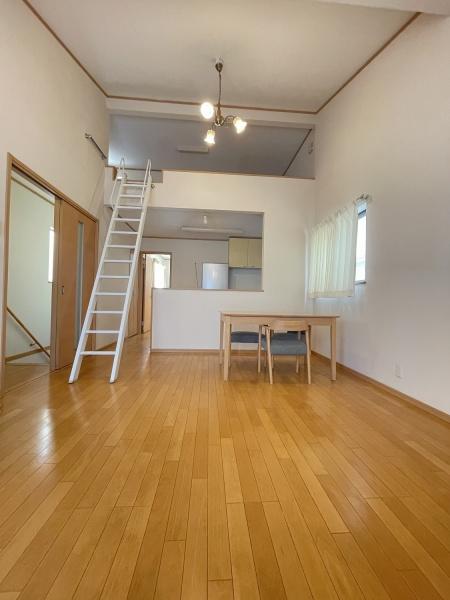 茅ヶ崎市本村３丁目の中古一戸建
