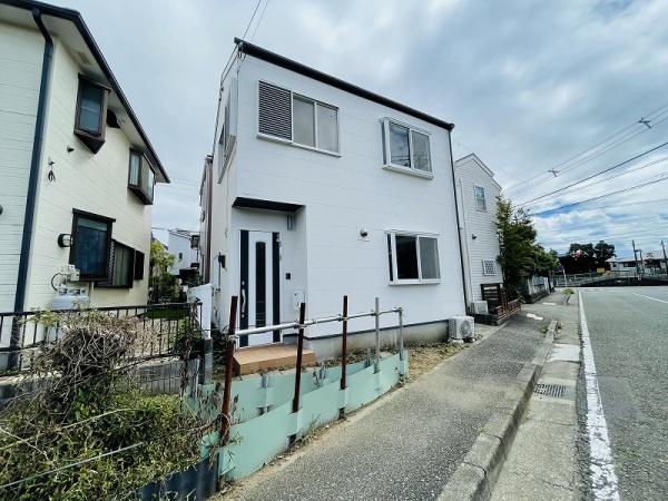 藤沢市鵠沼神明２丁目の中古一戸建