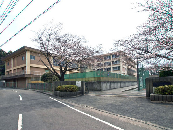 茅ヶ崎市赤羽根　新築戸建(茅ヶ崎市立赤羽根中学校)