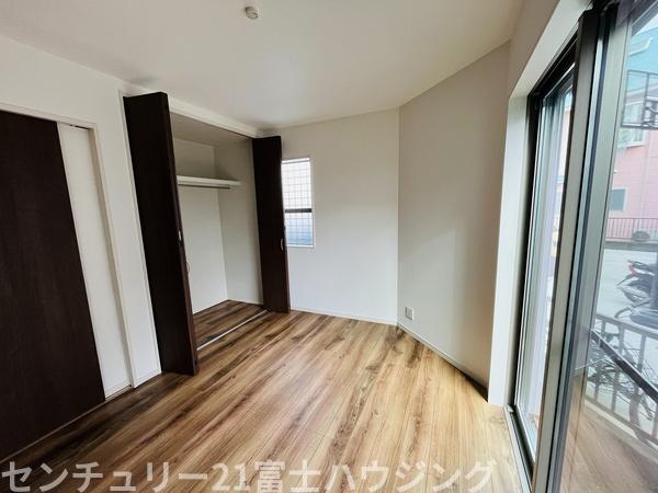 茅ヶ崎市下町屋2丁目　新築戸建　全１棟