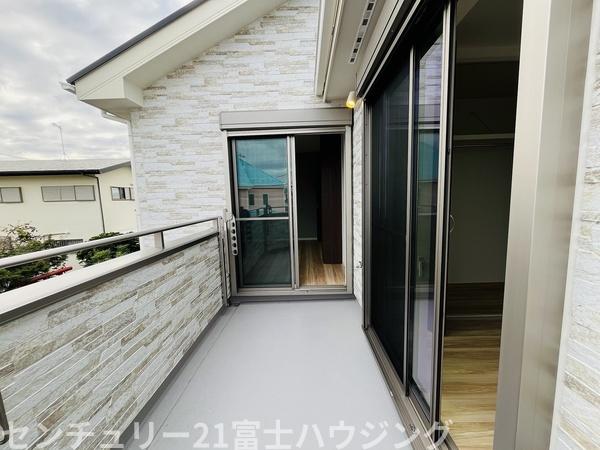 茅ヶ崎市下町屋2丁目　新築戸建　全１棟