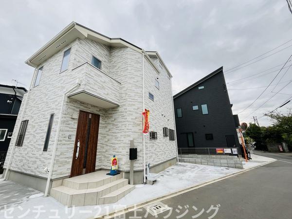 茅ヶ崎市下町屋2丁目　新築戸建　全１棟