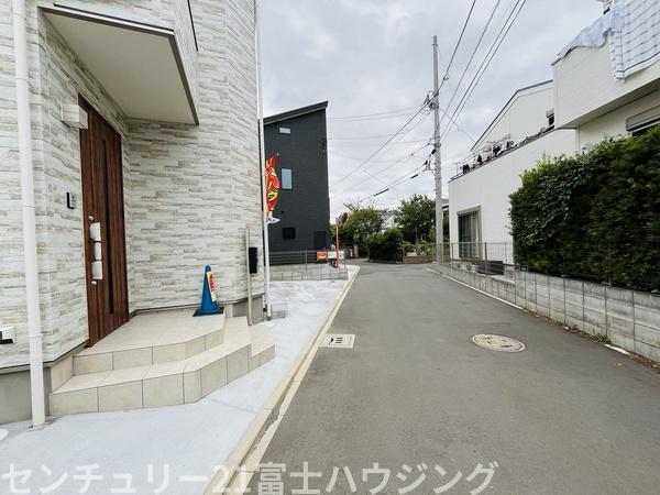 茅ヶ崎市下町屋2丁目　新築戸建　全１棟