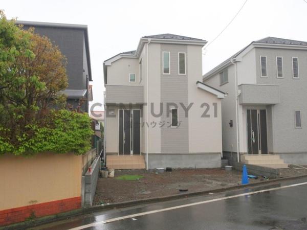 藤沢市本藤沢２丁目の新築一戸建