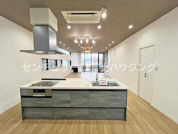 藤沢市片瀬3丁目　中古戸建