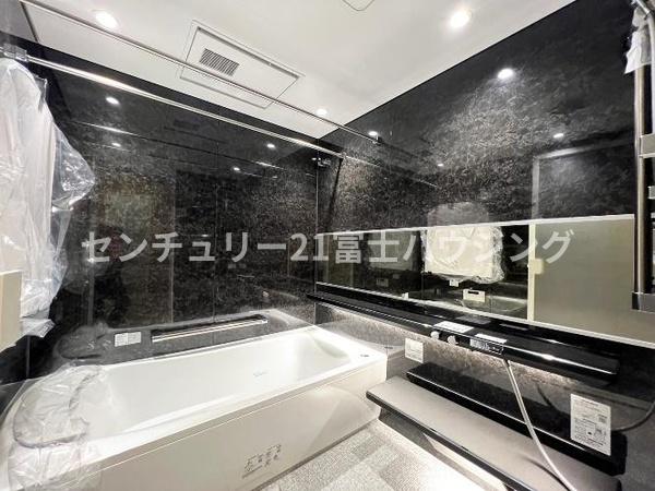 藤沢市片瀬３丁目の中古一戸建て