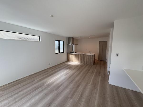 藤沢市辻堂元町2丁目　新築分譲住宅　1号棟　全3棟