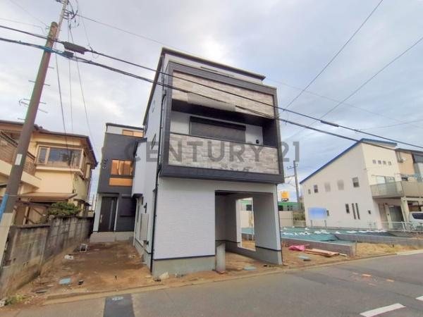 藤沢市辻堂元町2丁目　新築分譲住宅　2号棟　全3棟